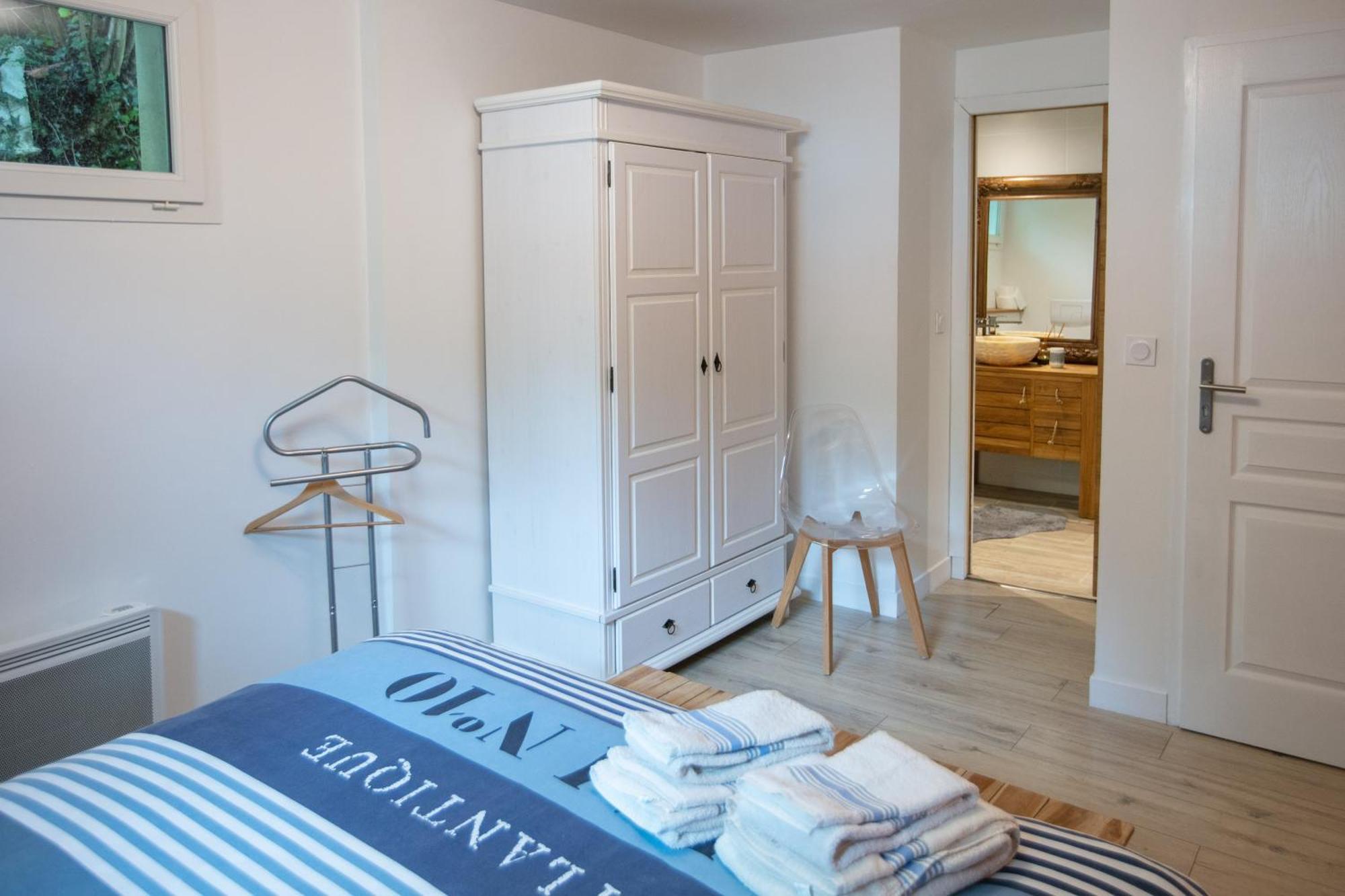 Bed and Breakfast Erreka Txikia Urrugne Zimmer foto