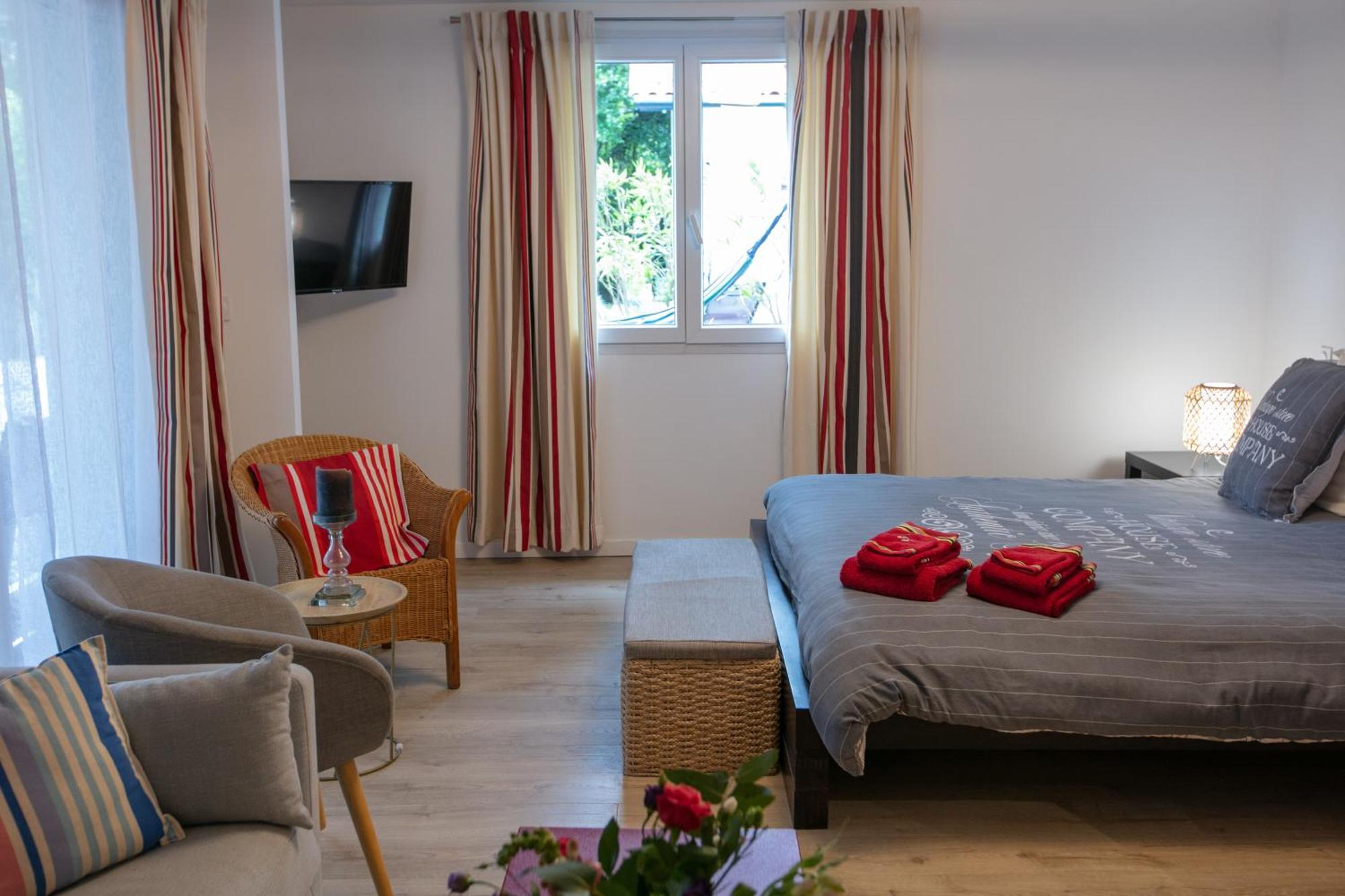 Bed and Breakfast Erreka Txikia Urrugne Zimmer foto